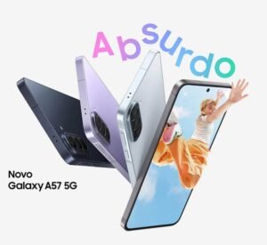 Celular intermediário Samsung Galaxy A57 5G mostrando o design traseiro e o conjunto de câmeras.